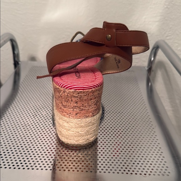 Moda Spana Brown and Blue Wedge Sandals with Ankle Strap - Picture 4 of 5